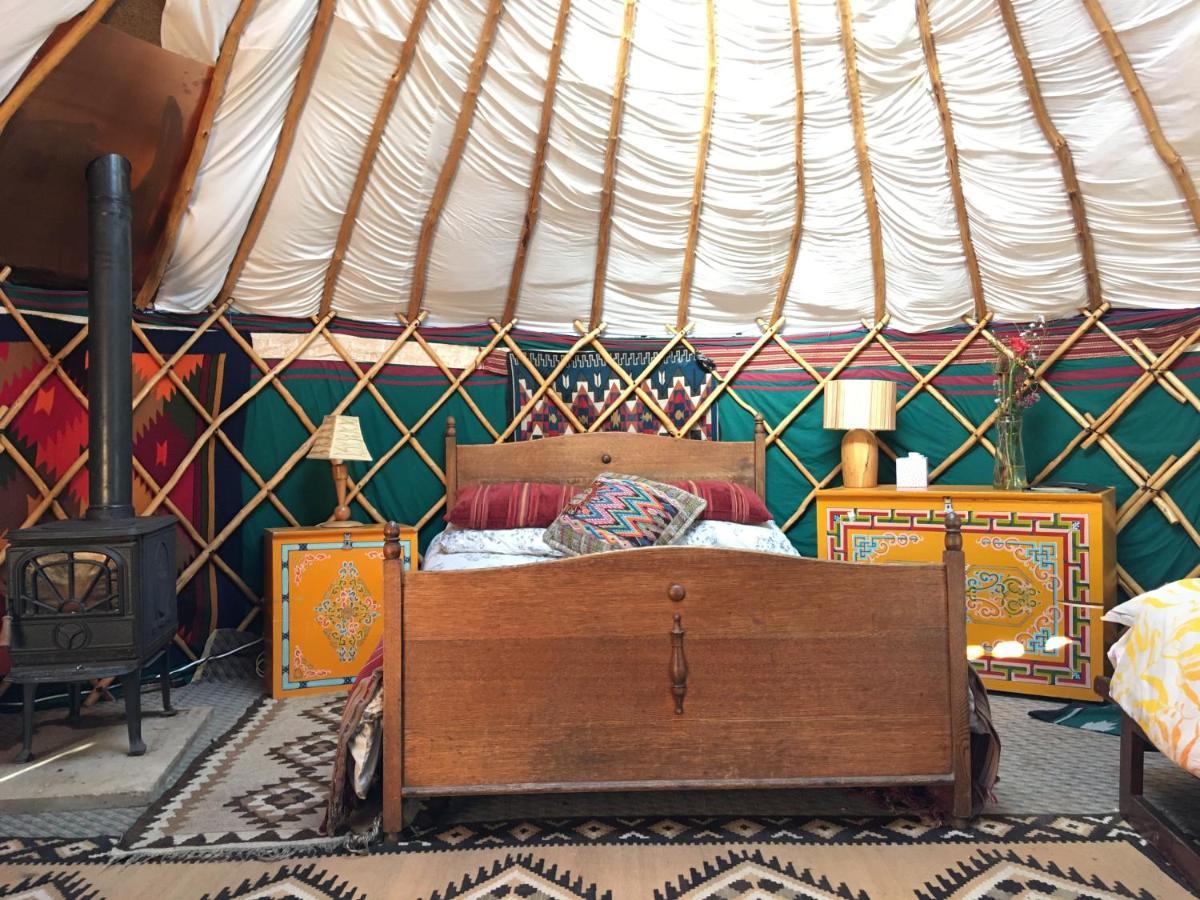 Inch Hideaway Eco Camping Whitegate  Buitenkant foto