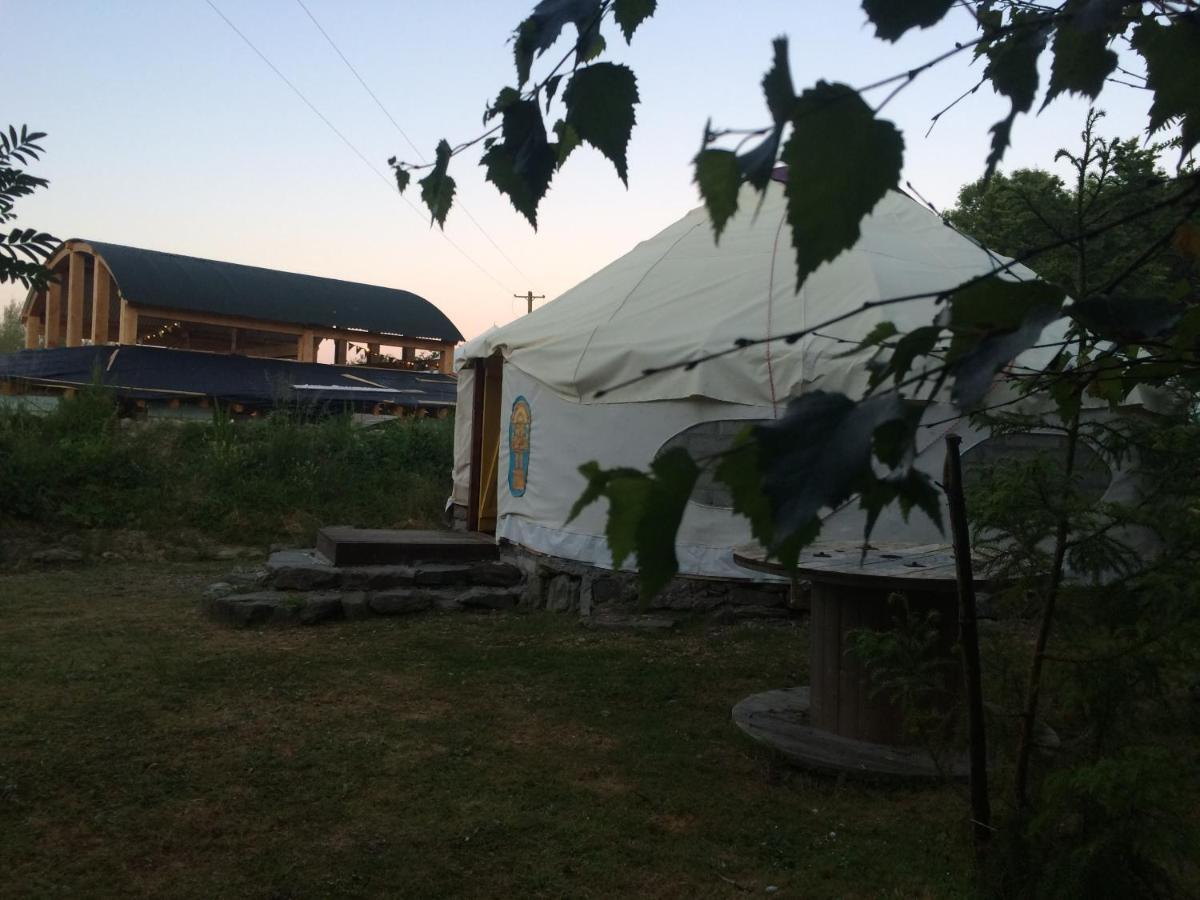 Inch Hideaway Eco Camping Whitegate  Buitenkant foto